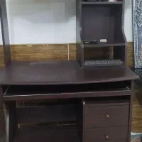 میز کامپیوتر