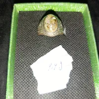 تعدادی انگشتر