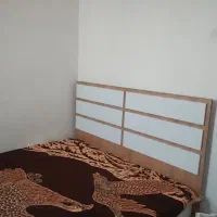 تخت خواب دو نفره تمیز و سالم با سه کشو زیر