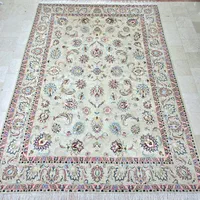 فرش دستباف گل‌ابریشم خراسان طرح افشان|فرش|تهران, ونک|دیوار