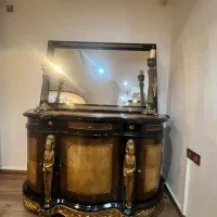 آینه و کنسول