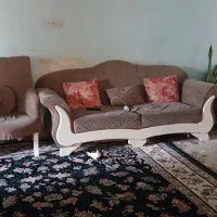 ظروف قدیمی.بوفه‌.مبل تلوزیون .ومیز.|کلکسیون اشیاء عتیقه|گالیکش, |دیوار