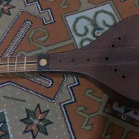 فروش سه تار ، سالم و دارای مهر