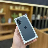 آیفون ۱۶ نرمال