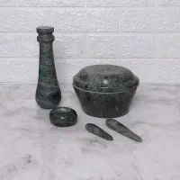لوستر سنگی تمام برنزی پرطاوسی و یشمی،|لوستر و چراغ آویز|اراک, |دیوار