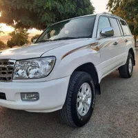 تویوتا لندکروزر ۴ در 4500cc، مدل ۲۰۰۱