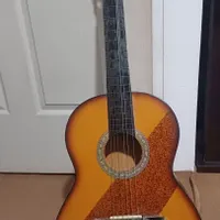 گیتار شکسته