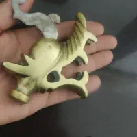 علامت|کلکسیون اشیاء عتیقه|تهران, فلسطین (میدان انقلاب)|دیوار