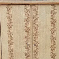 کمد چوبی