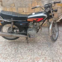 موتور سیکلت پارکینگی