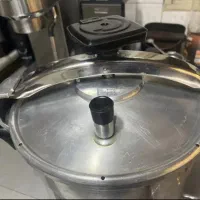 زودپز سب ۶ لیتر و نیم