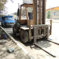 لیفتراک کاترپیلار۵تن