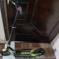 اسکوتر ۲۰۰ میکرو در حد نو