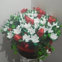 گل مصنوعی تزئینی