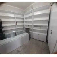 پیشخوان، ویترین، کمد و قفسه