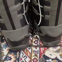 بوت اسکی رنگی امریکایی سایز ۴۴بین ۴۵