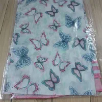 شال و روسری دخترانه|کفش و لباس بچه|قم, شهرک امام حسن|دیوار