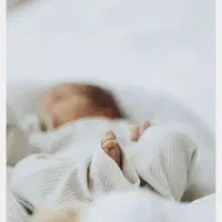 پرستار بچه نوزاد کودک