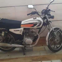 زمرد کویر۱۵۰