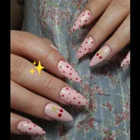 کاشت ناخن با تخفیف ویژه  برای کاربران دیوار