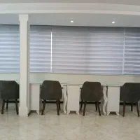 اجاره اتاق، میز ناخن و صندلی