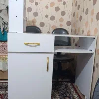 میز کاشت ناخن