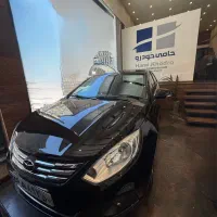 جک J4 مشکی مدل 1402