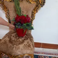 درحدنو|گل مصنوعی|مشهد, نیزه|دیوار