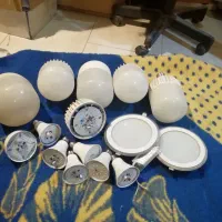 انواع لامپ و چراغ دست دوم