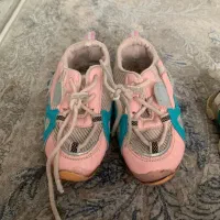 کتونی بچگانه