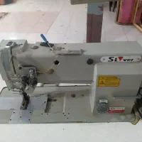 چرخ خیاطی دو سوزنه دو پایه