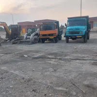 بابکت مینی‌بیل مکانیکی لودر‌ مصالح ساختمانی