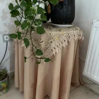 میز بلند گرد