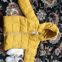 کاپشن و کفش