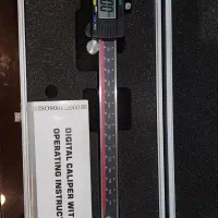 کولیس دیجیتال ۲۰سانت گوانگلو اصل،آکبند باجعبه فلزی