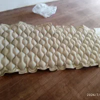 یک عدد تشک طبی باپمپ باد نوونو