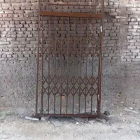 ساخت انواع مختلف درب و پنجره و آکاردئونی چوبین|خدمات پیشه و مهارت|ملایر, |دیوار