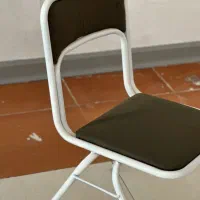 صندلی فلزی