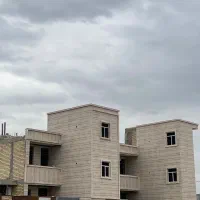 رهن کامل منزل طبقه دوم واقع در کرونی
