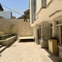 خانه سه‌خواب دلباز با حیاط اختصاصی ۲۰۰ متری|اجارهٔ آپارتمان|مشهد, فارغ التحصیلان|دیوار