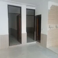 اپارتمان طبقه اول120متری کرونی کوچه مخابرات کد 181|اجارهٔ آپارتمان|شیراز, کرونی(خاتونک)|دیوار
