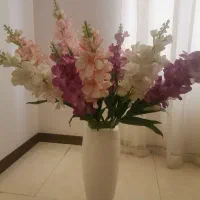 گل مصنوعی وگلدان