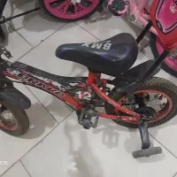 دوچرخه ۱۲و۱۶|دوچرخه، اسکیت، اسکوتر|پرند, فاز ۵|دیوار