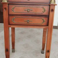 کنار سالنی چوب گردو