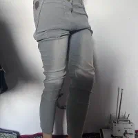 مانکن و پرچم و تابلو