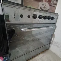تعدادی وسیله خانه اجاق گاز
