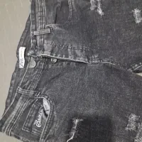 شلوارلی|لباس|قم, باغ شریفی|دیوار