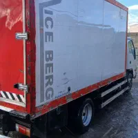 یخچال ایسوزو