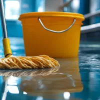 استخدام نیروی خدمات نظافتی خانم و آقا