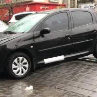 اموزش رانندگی خصوصی با ۲۰۶ تضمینی بانوان